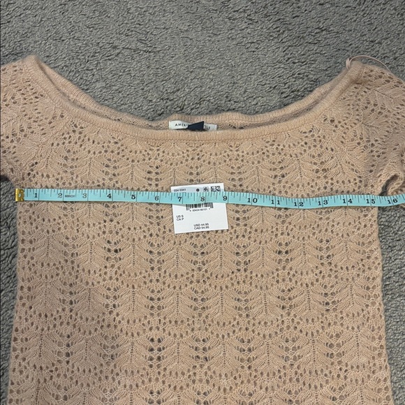 American eagle Women's Blush Off-the-Shoulder Sweater soft material - Picture 6 of 6